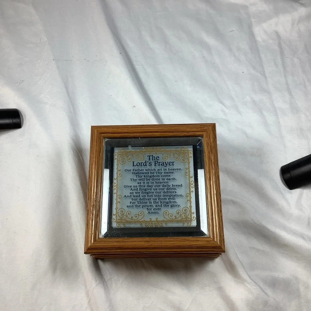 The Lord'sPrayer music box